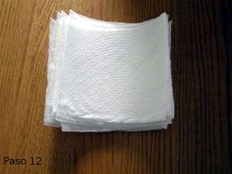 Paso 12 Papel de cocina de 8 x 8 cm